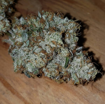 Picture of Capulators Big Buns clones from Flow Gardens on a table